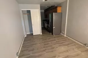 728 W 1st Ave, Chico, CA 95926 - Photo 1