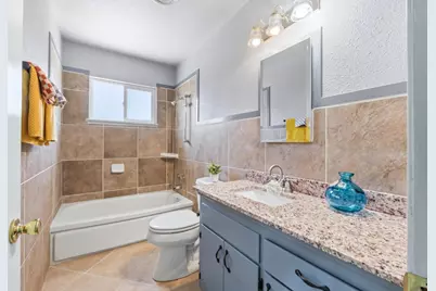 806 Columbia Ave, Salinas, CA 93901 - Photo 18