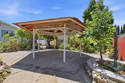 1654 D St, Hayward, CA 94541 - Photo 32