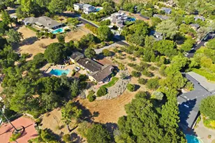 25900 Vinedo, Los Altos Hills, CA 94022 - Photo 48