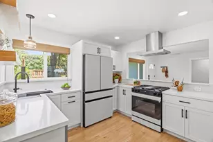 3052 Elda Ln, Santa Cruz, CA 95062 - Photo 10
