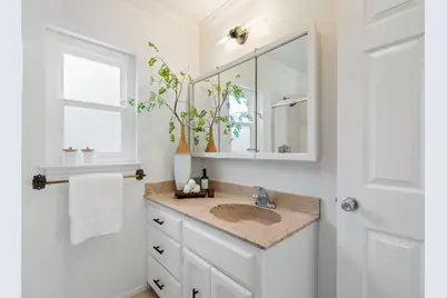 404 Oxford Way, Belmont, CA 94002 - Photo 22