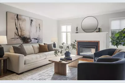 366 Alexander Ave, Redwood City, CA 94061 - Photo 2