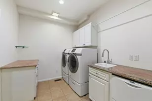 1129 Foxhurst Way, San Jose, CA 95120 - Photo 26