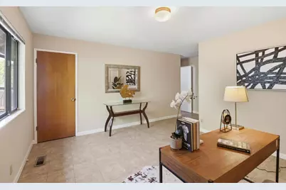 701 Christine Dr, Palo Alto, CA 94303 - Photo 30