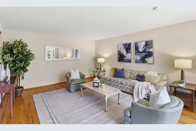 701 Christine Dr, Palo Alto, CA 94303 - Photo 4