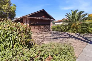 701 Christine Dr, Palo Alto, CA 94303 - Photo 44