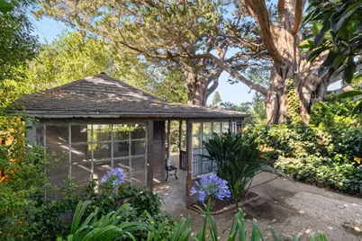 1386 Hillside Cir, Burlingame, CA 94010 - Photo 48