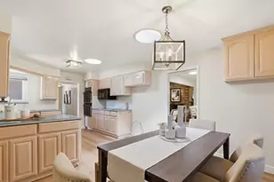 2260 Gunar Dr, San Jose, CA 95124 - Photo 12