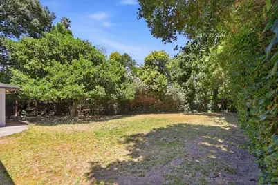2260 Gunar Dr, San Jose, CA 95124 - Photo 38