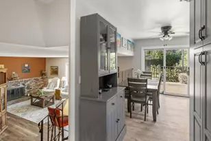 1296 Dentwood Dr, San Jose, CA 95118 - Photo 10