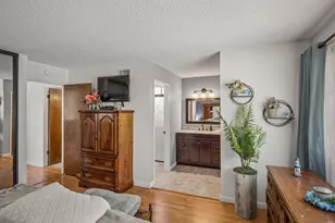 1296 Dentwood Dr, San Jose, CA 95118 - Photo 18