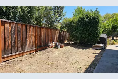 1296 Dentwood Dr, San Jose, CA 95118 - Photo 36