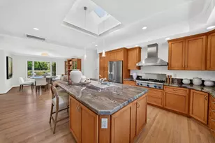 19348 Harleigh Dr, Saratoga, CA 95070 - Photo 16