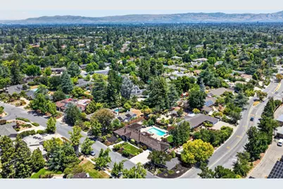 19348 Harleigh Dr, Saratoga, CA 95070 - Photo 30