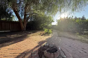 324 Barros St, Patterson, CA 95363 - Photo 14