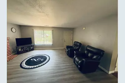 324 Barros St, Patterson, CA 95363 - Photo 4