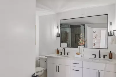 1000 North Point St 201, San Francisco, CA 94109 - Photo 26