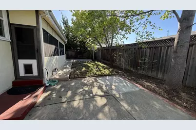 126 W 39th Ave, San Mateo, CA 94403 - Photo 32