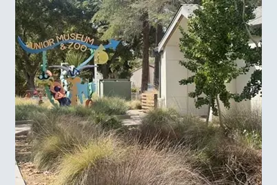 771 Center Dr, Palo Alto, CA 94301 - Photo 42