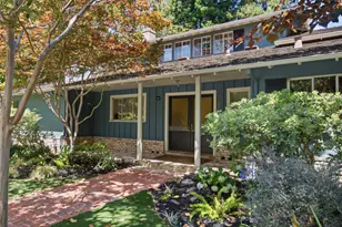 771 Center Dr, Palo Alto, CA 94301 - Photo 2