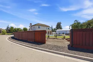 2752 Placer Dr, Oakley, CA 94561 - Photo 54
