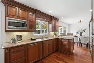 2644 Briarwood Dr, San Jose, CA 95125 - Photo 10