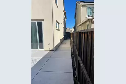 665 Tanoak Ct, Hollister, CA 95023 - Photo 26