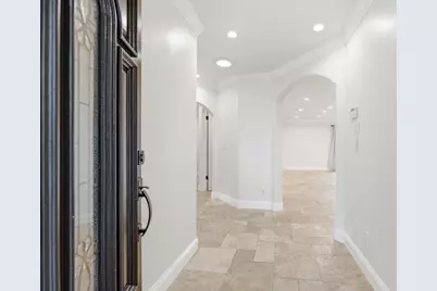 1008 El Toro Dr, Hollister, CA 95023 - Photo 6