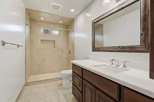 1008 El Toro Dr, Hollister, CA 95023 - Photo 34