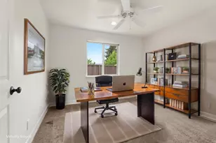 1008 El Toro Dr, Hollister, CA 95023 - Photo 32