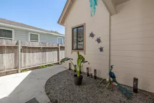702 Beverly Ave, Capitola, CA 95010 - Photo 38