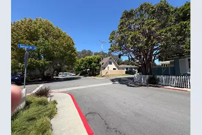 702 Beverly Ave, Capitola, CA 95010 - Photo 48