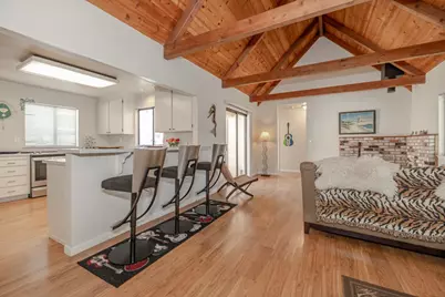 702 Beverly Ave, Capitola, CA 95010 - Photo 1
