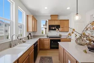1218 Mesquite Ln, Morgan Hill, CA 95037 - Photo 10