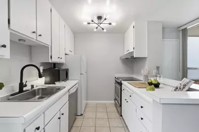 250 Whitmore St 104, Oakland, CA 94611 - Photo 6