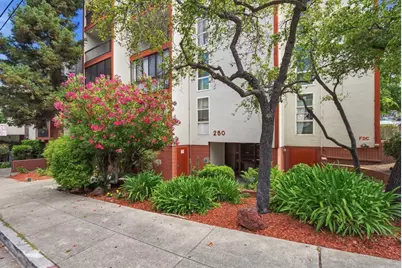 250 Whitmore St 104, Oakland, CA 94611 - Photo 38