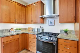 785 Lakechime Dr, Sunnyvale, CA 94089 - Photo 10
