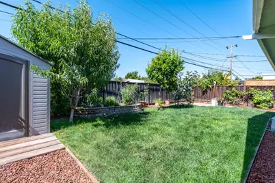 785 Lakechime Dr, Sunnyvale, CA 94089 - Photo 30
