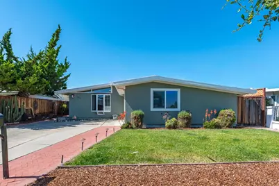 785 Lakechime Dr, Sunnyvale, CA 94089 - Photo 2