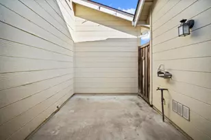 1037 Olympic Ln, Seaside, CA 93955 - Photo 14