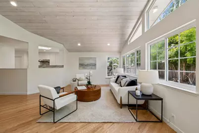 852 Ross Ct, Palo Alto, CA 94303 - Photo 12