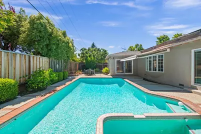 822 Elmira Dr, Sunnyvale, CA 94087 - Photo 32