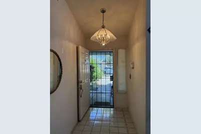 1636 Cavern Way, Modesto, CA 95358 - Photo 2
