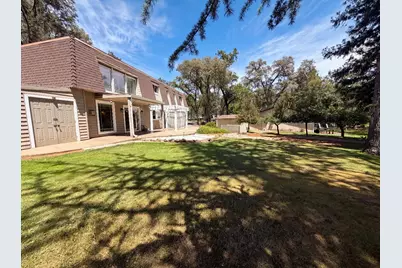 12007 Torrey Pines Dr, Auburn, CA 95602 - Photo 34