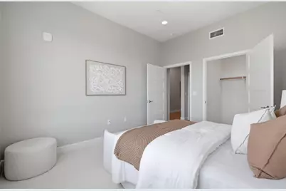 287 Llano De Los Robles Ave 9, San Jose, CA 95136 - Photo 20
