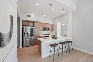 287 Llano De Los Robles Ave 9, San Jose, CA 95136 - Photo 8