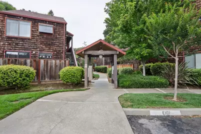 1555 Hecker Pass Rd E201, Gilroy, CA 95020 - Photo 18