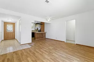 1415 Santa Fe Dr, San Jose, CA 95118 - Photo 8