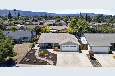 2477 Rossotto Dr, San Jose, CA 95130 - Photo 2